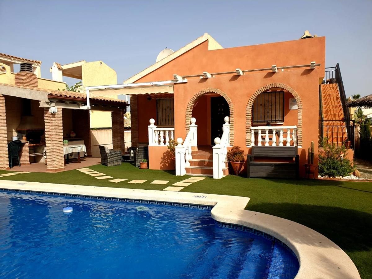Villa Preciosa De Luxe And Spa マサロン エクステリア 写真